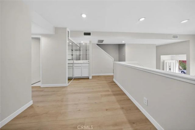 15235 Magnolia Boulevard E, Sherman Oaks, CA 91403