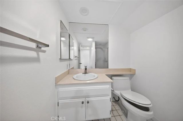 15235 Magnolia Boulevard E, Sherman Oaks, CA 91403