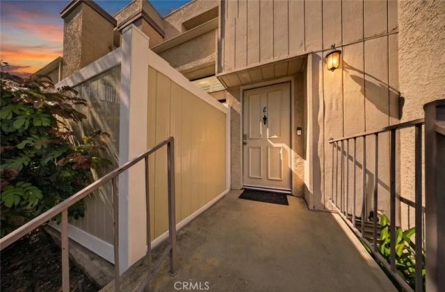 15235 Magnolia Boulevard E, Sherman Oaks, CA 91403