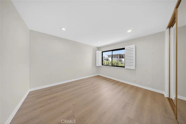 15235 Magnolia Boulevard E, Sherman Oaks, CA 91403