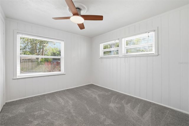 2854 W RAINBOW CIRCLE, Sarasota, FL 34231