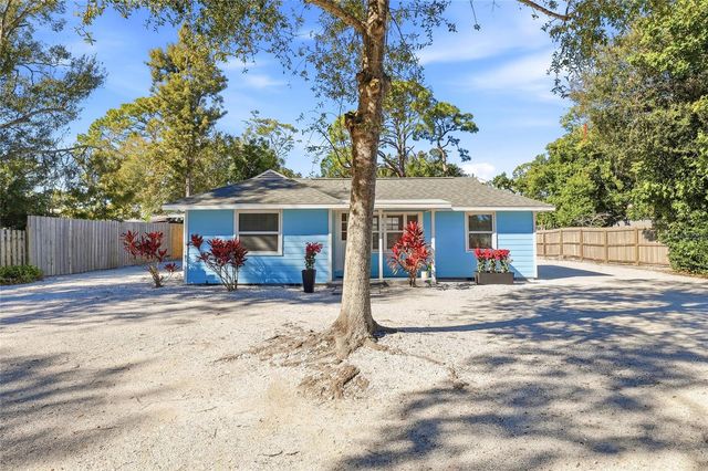 2854 W RAINBOW CIRCLE, Sarasota, FL 34231