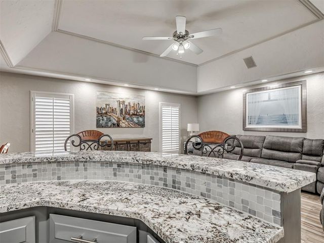 804 Glenridge Drive, Edmond, OK 73013
