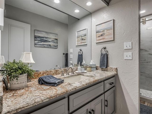 804 Glenridge Drive, Edmond, OK 73013
