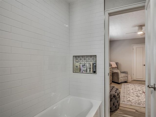 804 Glenridge Drive, Edmond, OK 73013