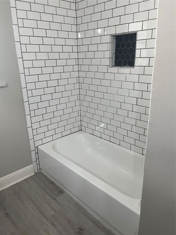 5730 Old Lodge Drive, Houston, TX 77066