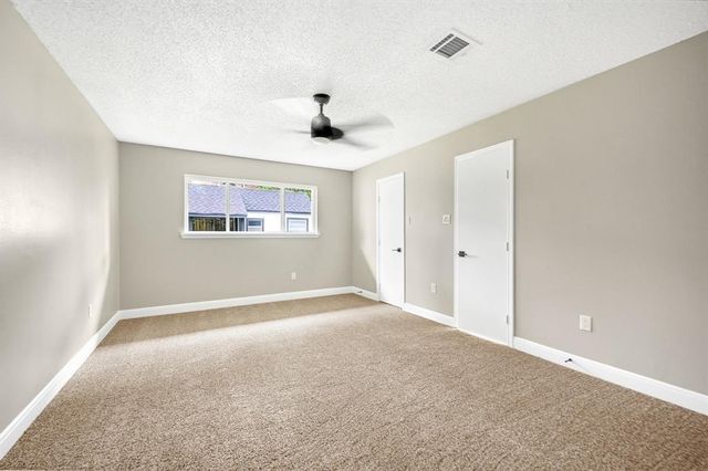 5730 Old Lodge Drive, Houston, TX 77066