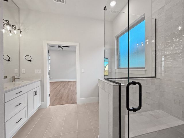 1300 Loblolly Way, Elm Springs, AR 72762