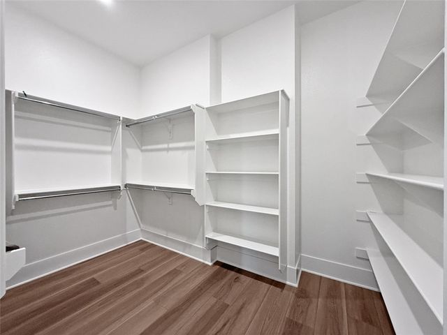 1300 Loblolly Way, Elm Springs, AR 72762