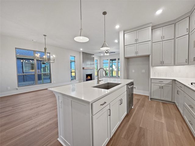 1300 Loblolly Way, Elm Springs, AR 72762