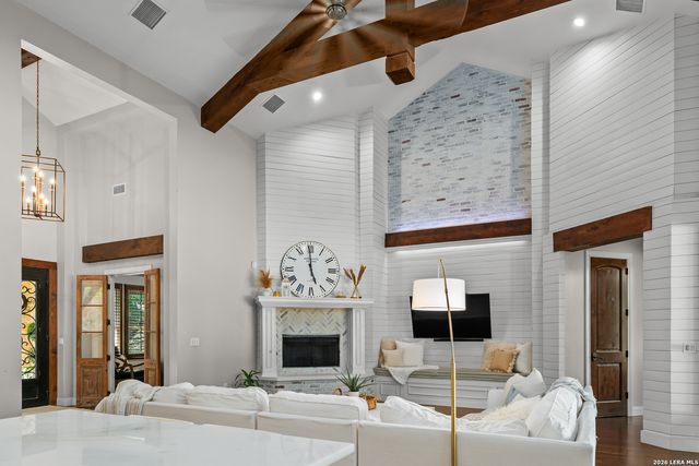 650 LONG MDW, Spring Branch, TX 78070