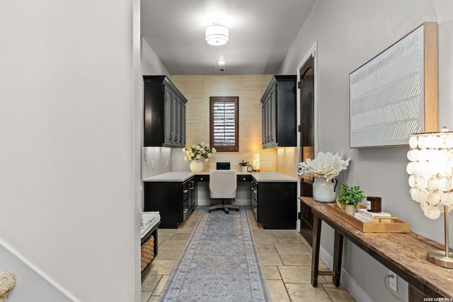 650 LONG MDW, Spring Branch, TX 78070