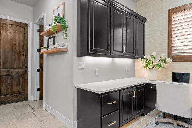 650 LONG MDW, Spring Branch, TX 78070