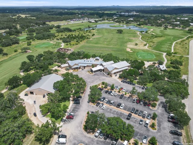 650 LONG MDW, Spring Branch, TX 78070