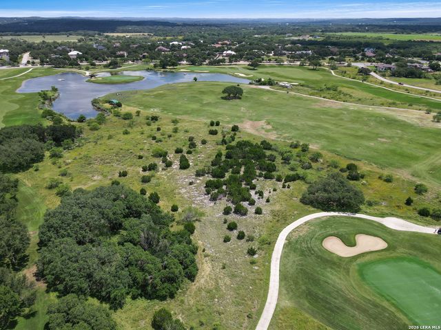 650 LONG MDW, Spring Branch, TX 78070