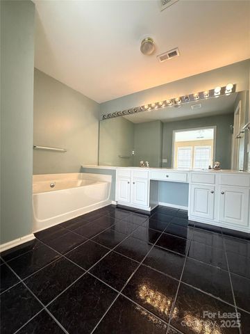 8005 Flanders Street, Charlotte, NC 28277