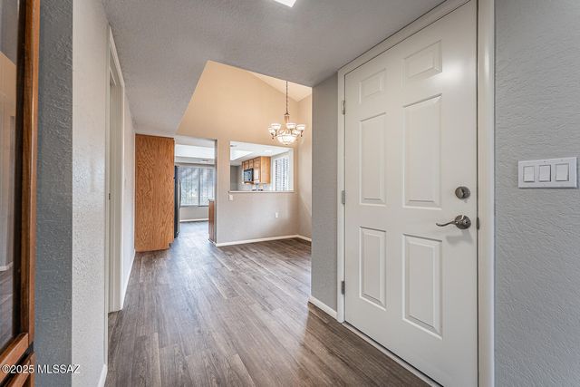 931 W Rio Guaymas, Green Valley, AZ 85614