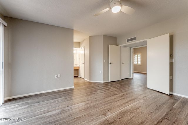 931 W Rio Guaymas, Green Valley, AZ 85614