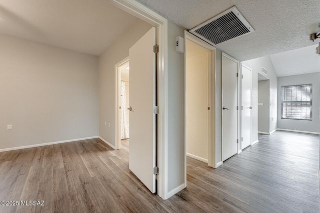 931 W Rio Guaymas, Green Valley, AZ 85614