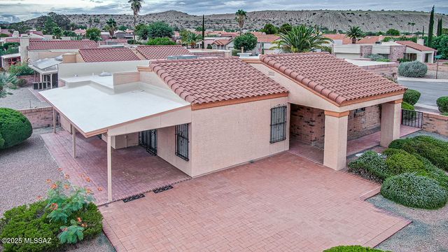 931 W Rio Guaymas, Green Valley, AZ 85614