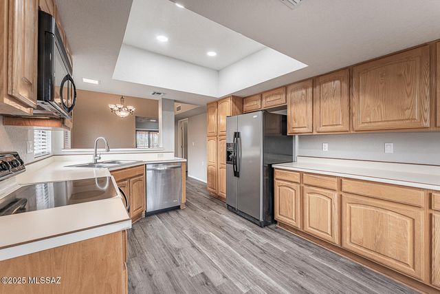 931 W Rio Guaymas, Green Valley, AZ 85614