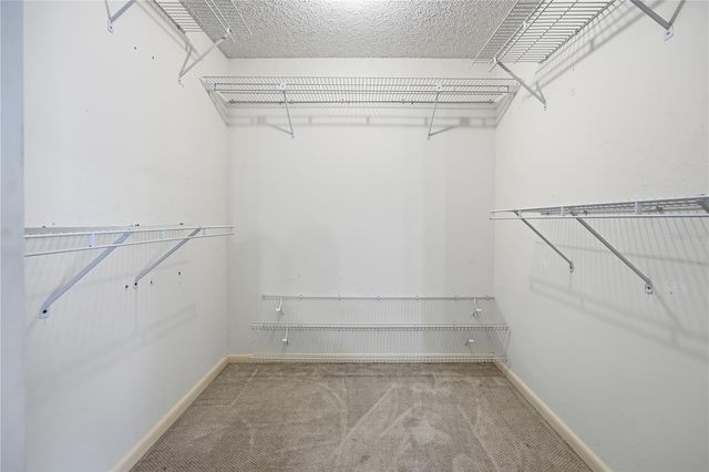 8666 SW 92ND LANE F, Ocala, FL 34481