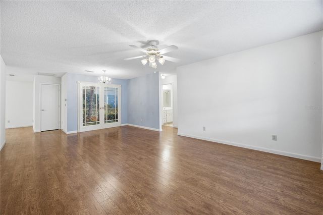 8666 SW 92ND LANE F, Ocala, FL 34481