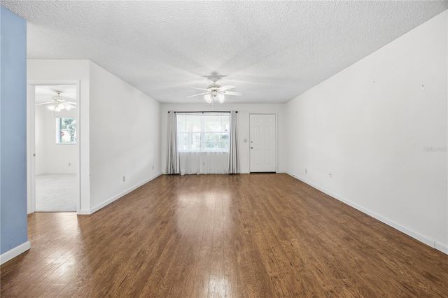 8666 SW 92ND LANE F, Ocala, FL 34481
