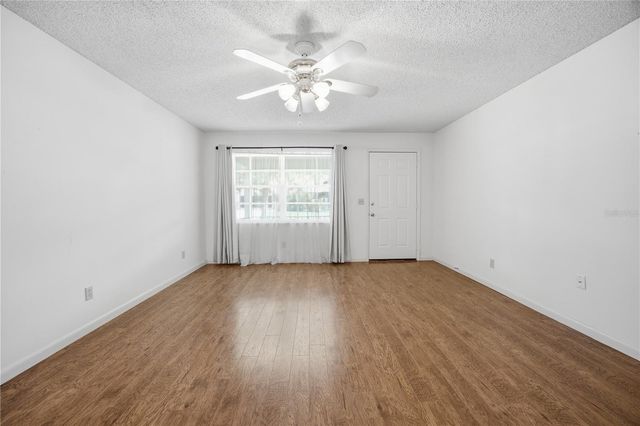 8666 SW 92ND LANE F, Ocala, FL 34481