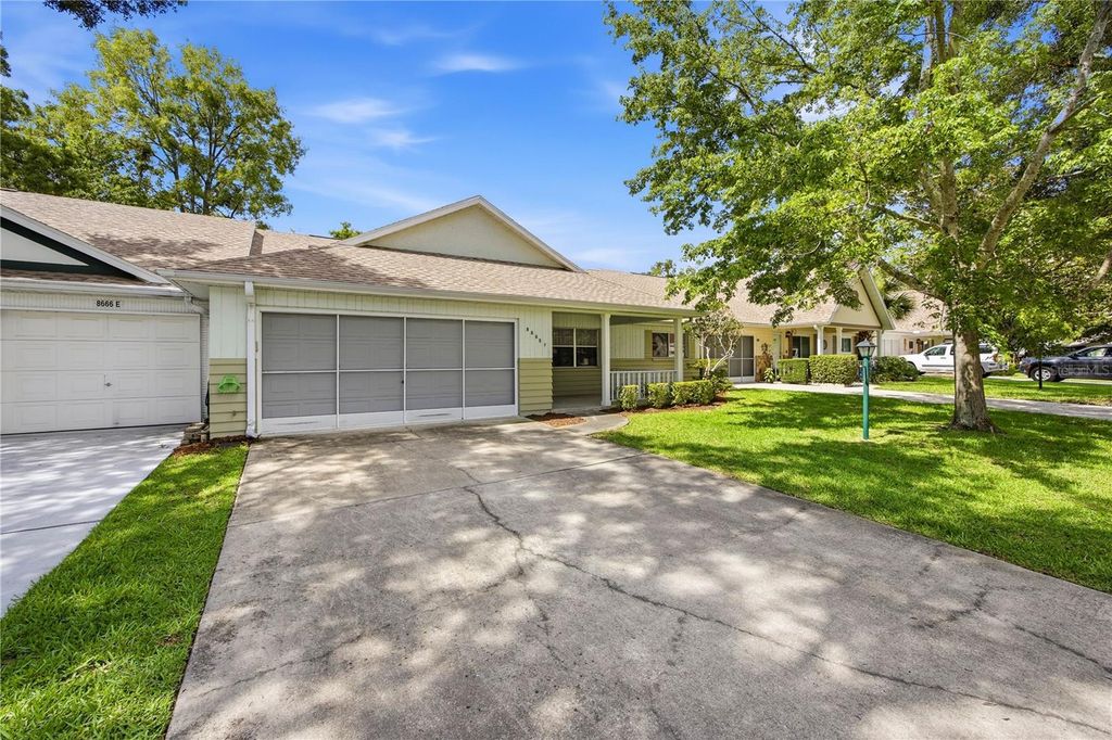 8666 SW 92ND LANE F, Ocala, FL 34481