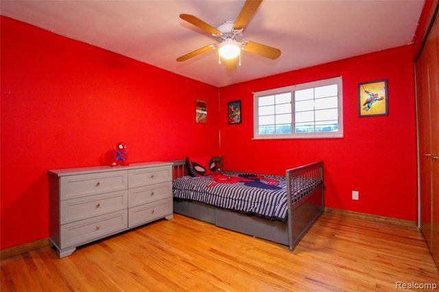 18815 Rockport Street, Roseville, MI 48066