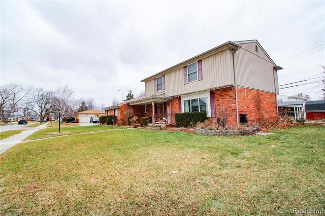 18815 Rockport Street, Roseville, MI 48066