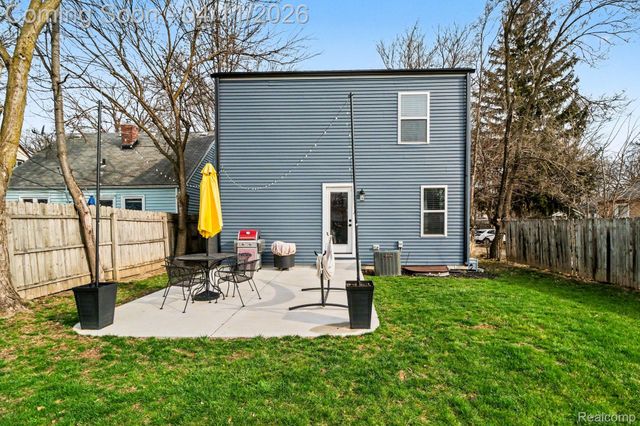 1712 Channing Street, Ferndale, MI 48220