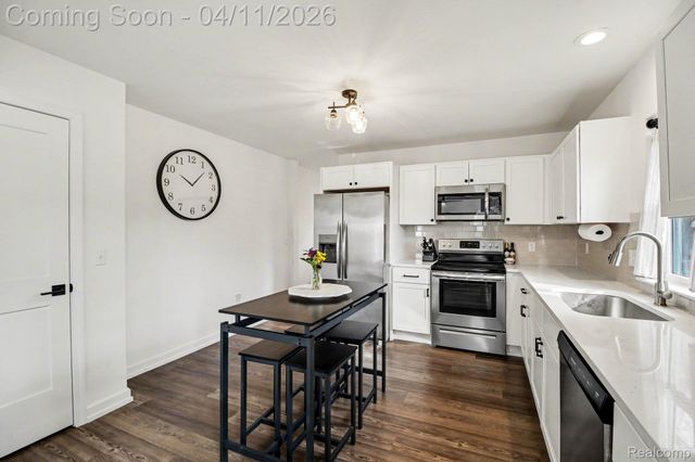 1712 Channing Street, Ferndale, MI 48220