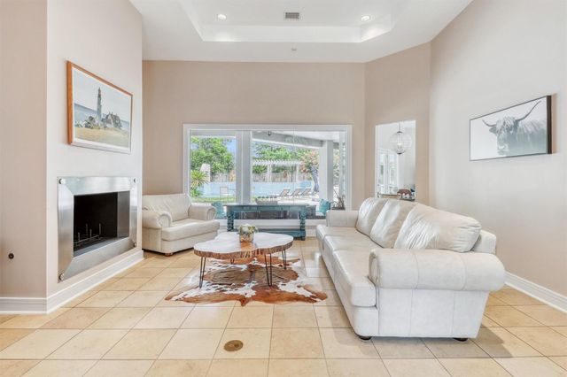 51 Wincrest Falls Drive, Cypress, TX 77429