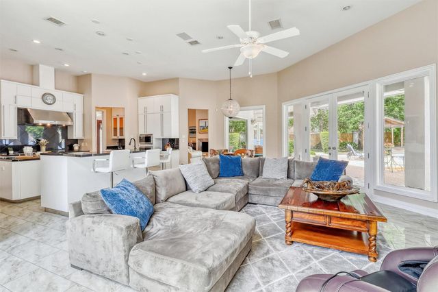 51 Wincrest Falls Drive, Cypress, TX 77429