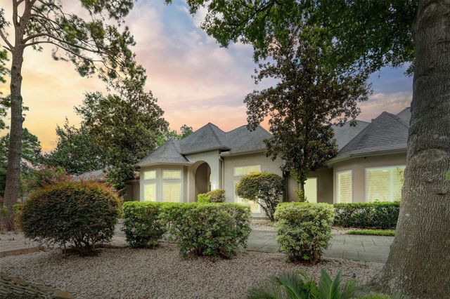 51 Wincrest Falls Drive, Cypress, TX 77429