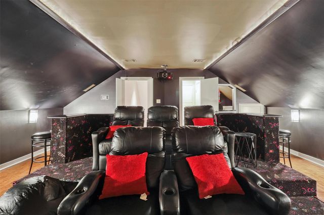 51 Wincrest Falls Drive, Cypress, TX 77429