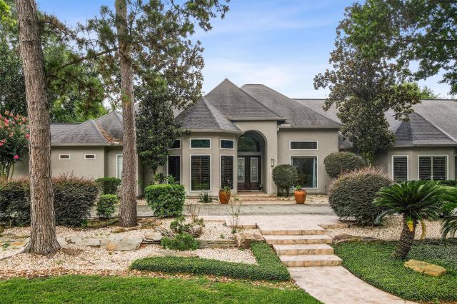 51 Wincrest Falls Drive, Cypress, TX 77429