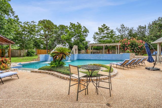 51 Wincrest Falls Drive, Cypress, TX 77429