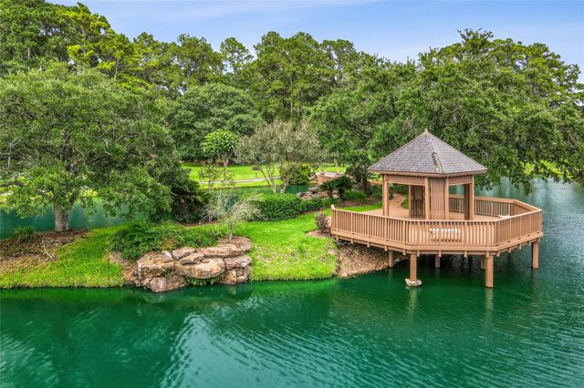 51 Wincrest Falls Drive, Cypress, TX 77429