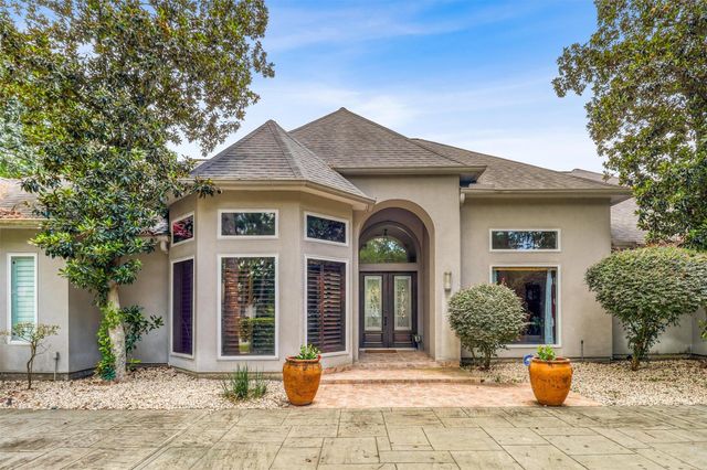 51 Wincrest Falls Drive, Cypress, TX 77429