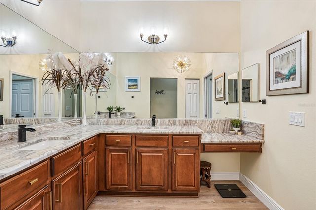 10199 MAINSAIL DRIVE, Oxford, FL 34484