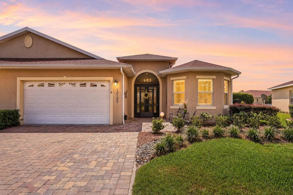 10199 MAINSAIL DRIVE, Oxford, FL 34484