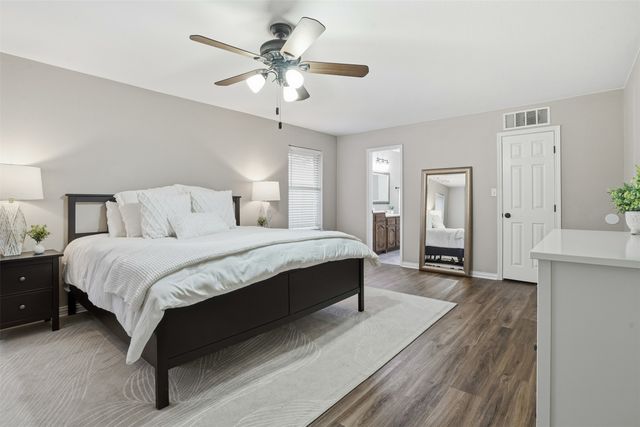 5709 Fair Wind Street, Fort Worth, TX 76135