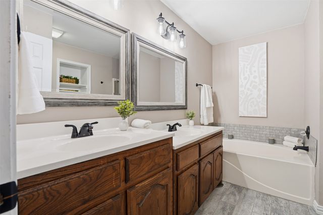 5709 Fair Wind Street, Fort Worth, TX 76135