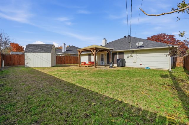 5709 Fair Wind Street, Fort Worth, TX 76135