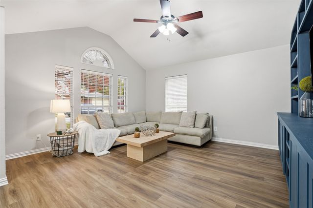 5709 Fair Wind Street, Fort Worth, TX 76135