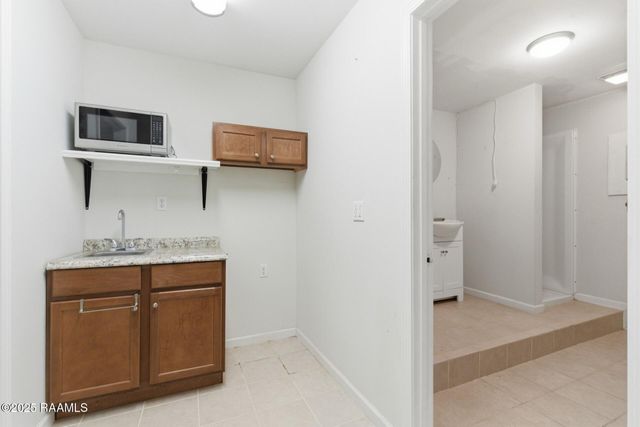 220 Duclos Street, Lafayette, LA 70506