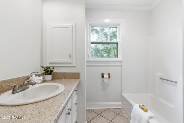 220 Duclos Street, Lafayette, LA 70506